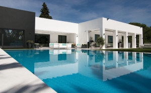 Magnífica Villa de 9 dormitorios en Nueva Andalucia, Marbella
